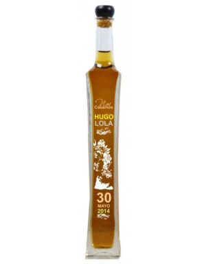 Vino moscatel dulce con etiqueta personalizada